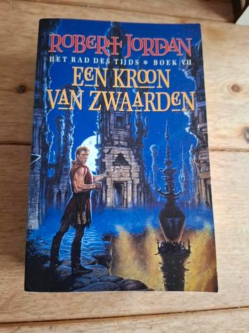 Robert Jordan - Een kroon van zwaarden (prima staat)  beschikbaar voor biedingen