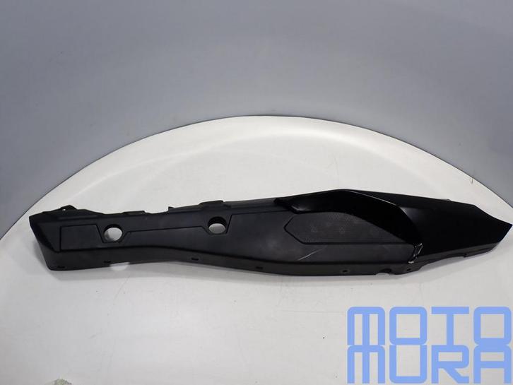 zijkuipdeel achter voor de Yamaha MT 09 Tracer 2015 - 2017 M, Motoren, Onderdelen | Yamaha, Gebruikt, Ophalen of Verzenden
