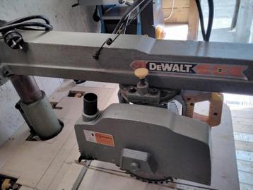 Dewalt zaagmachine met tafel WEG IS WEG  beschikbaar voor biedingen