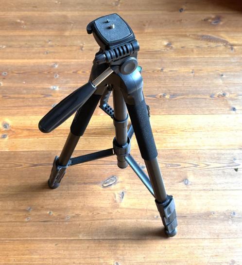 Statief (foto, video), Audio, Tv en Foto, Fotografie | Statieven en Balhoofden, Nieuw, Driepoot, 175 cm of meer, Ophalen of Verzenden