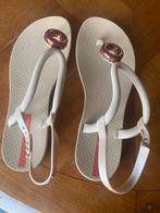 Slippers van Ipanima, nieuw!, Slippers, Beige, Nieuw, Ophalen of Verzenden