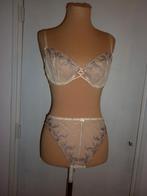Bh setje 85C string maat M/L , Kleding | Dames, Ophalen of Verzenden, Beige, Setje