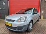 Ford fiësta 1.3 8v 3dr 2007 grijs airco, Auto's, 4 cilinders, Wit, Handgeschakeld, 50 pk