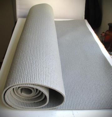Yoga mat~Yogamat~Jogamat~Grijs Jogamatje~170 cm x 60 cm beschikbaar voor biedingen