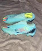 Neuwe voetbalschoenen maat 40 2/3, Sport en Fitness, Voetbal, Ophalen of Verzenden, Zo goed als nieuw