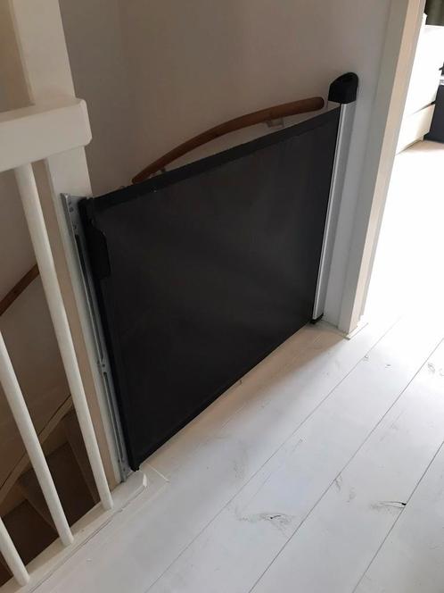 Kiddy guard oprolbaar traphekje zwart Kiddyguard veiligheid, Kinderen en Baby's, Traphekjes, Gebruikt, Oprolhekje, Overige materialen