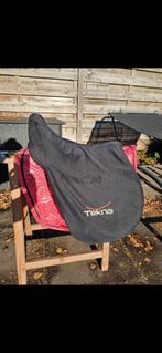 Zgan Tekna springzadel 17,5 inch, Dieren en Toebehoren, Paarden en Pony's | Zadels, Ophalen, Zo goed als nieuw