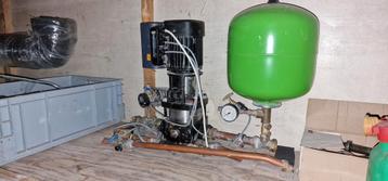 hydrofoorpomp beschikbaar voor biedingen