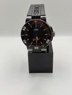 Prachtige Oris Aquis Date met nieuwe rubberenband (full set), Sieraden, Tassen en Uiterlijk, Horloges | Heren, Overige merken