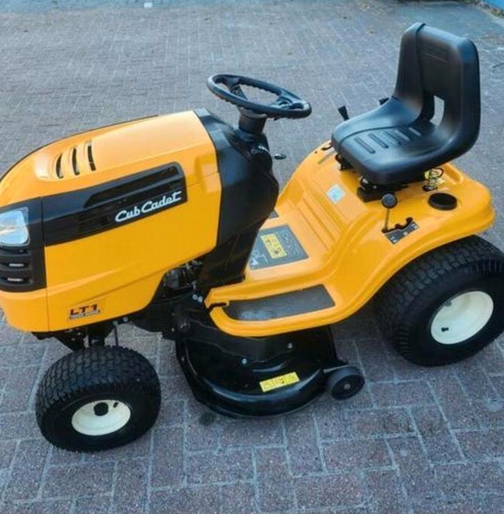 Zitmaaier cubkadet zijlosser mulch, Tuin en Terras, Grasmaaiers, Zo goed als nieuw, 50 cm of meer, Cirkelmaaier, Elektrische starter