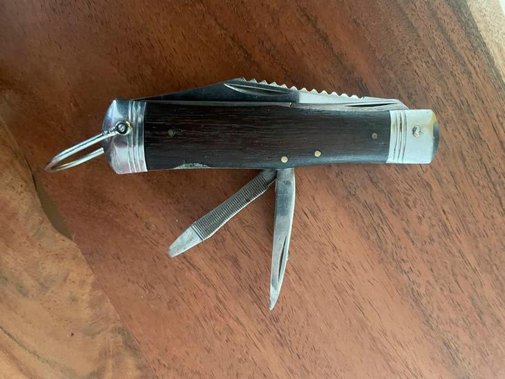Vintage Jachtmes / scouting met Diverse Tools, Antiek en Kunst, Antiek | Gereedschap en Instrumenten, Ophalen of Verzenden