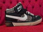 Nike meisjes hoge sneakers maat 23, Kinderen en Baby's, Kinderkleding | Schoenen en Sokken, Gebruikt, Meisje, Schoenen, Ophalen of Verzenden