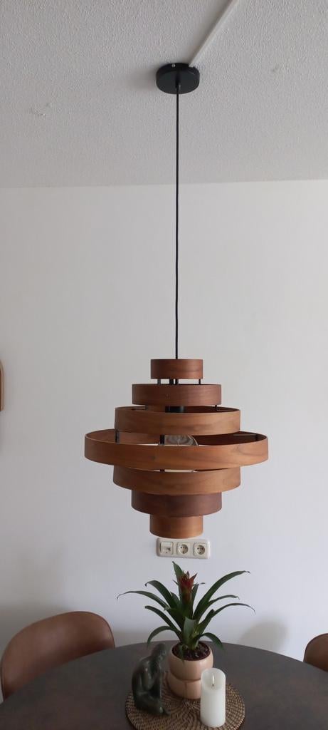 Walnoten hanglamp 7 rings, Huis en Inrichting, Lampen | Hanglampen, Ophalen, Zo goed als nieuw, 75 cm of meer