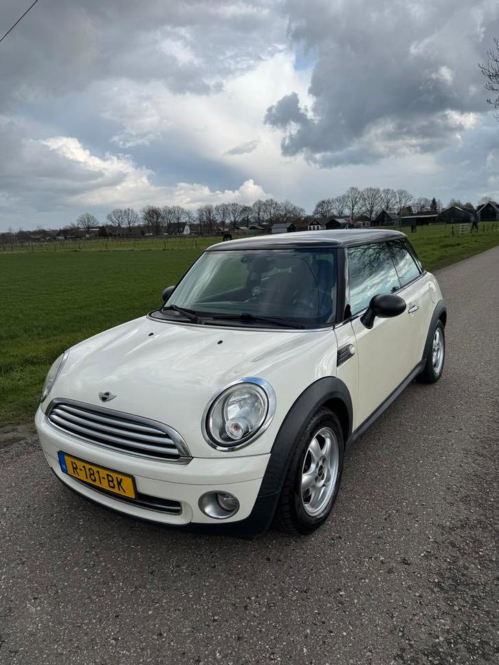 Mini 1.6 ONE 2010 Beige, Auto's, Mini, Particulier, One, Benzine, B, Hatchback, Handgeschakeld, Geïmporteerd, Beige, Zwart, Stof