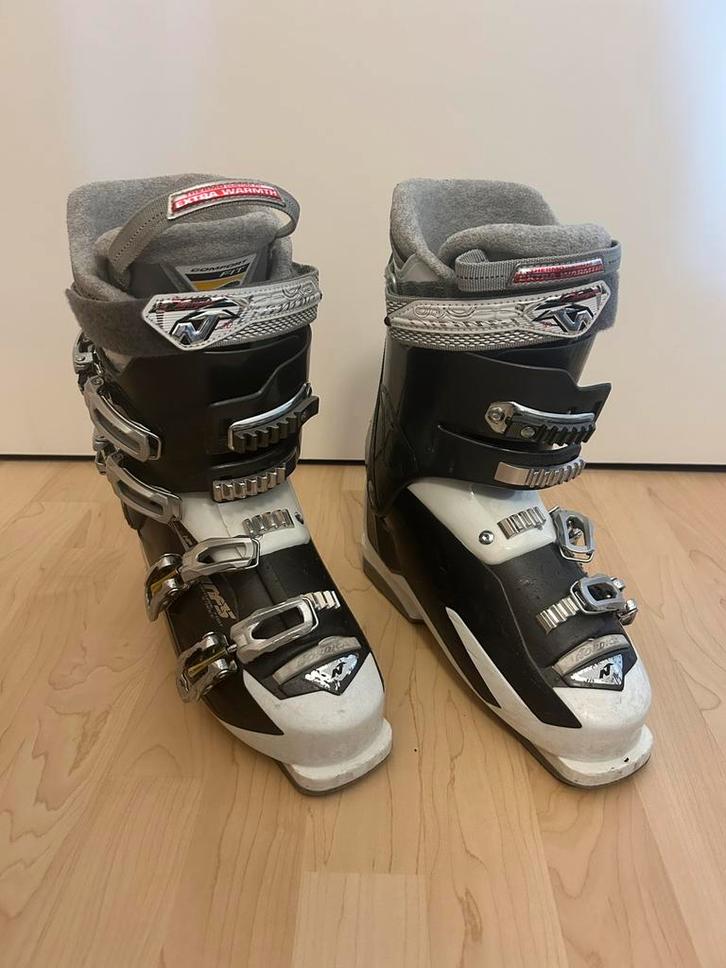 Nordica Olympia dames skischoenen maat 26.5 (41), Sport en Fitness, Skiën en Langlaufen, Gebruikt, Schoenen, Skiën, Nordica, Ophalen