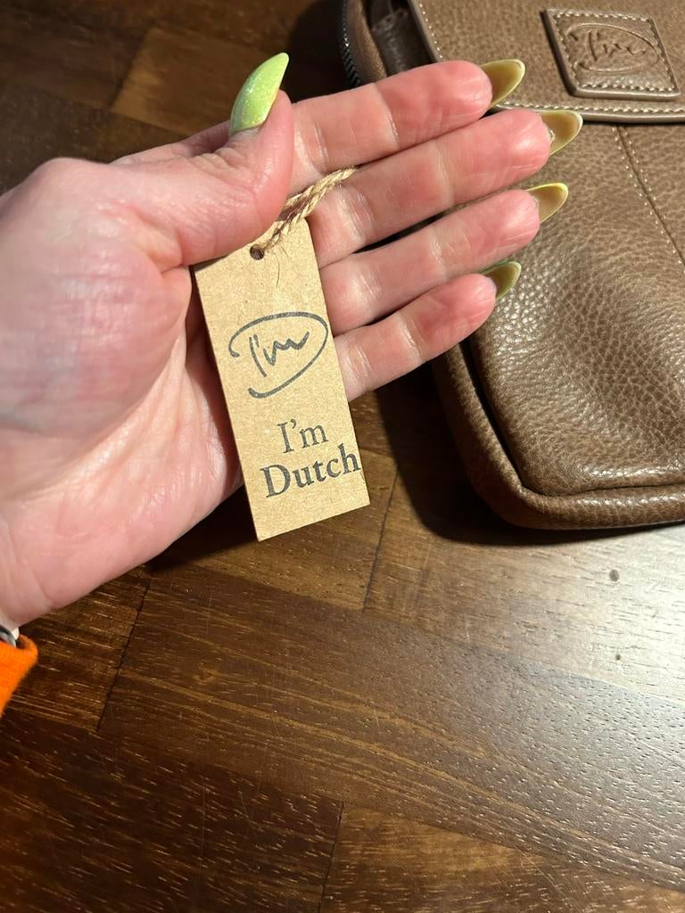 Telefoon tasje I'm Dutch dark Camel, Sieraden, Tassen en Uiterlijk, Tassen | Schoudertassen, Ophalen of Verzenden, Zo goed als nieuw
