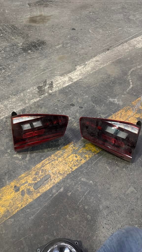 Passat facelift kofferklep lamp, Ophalen