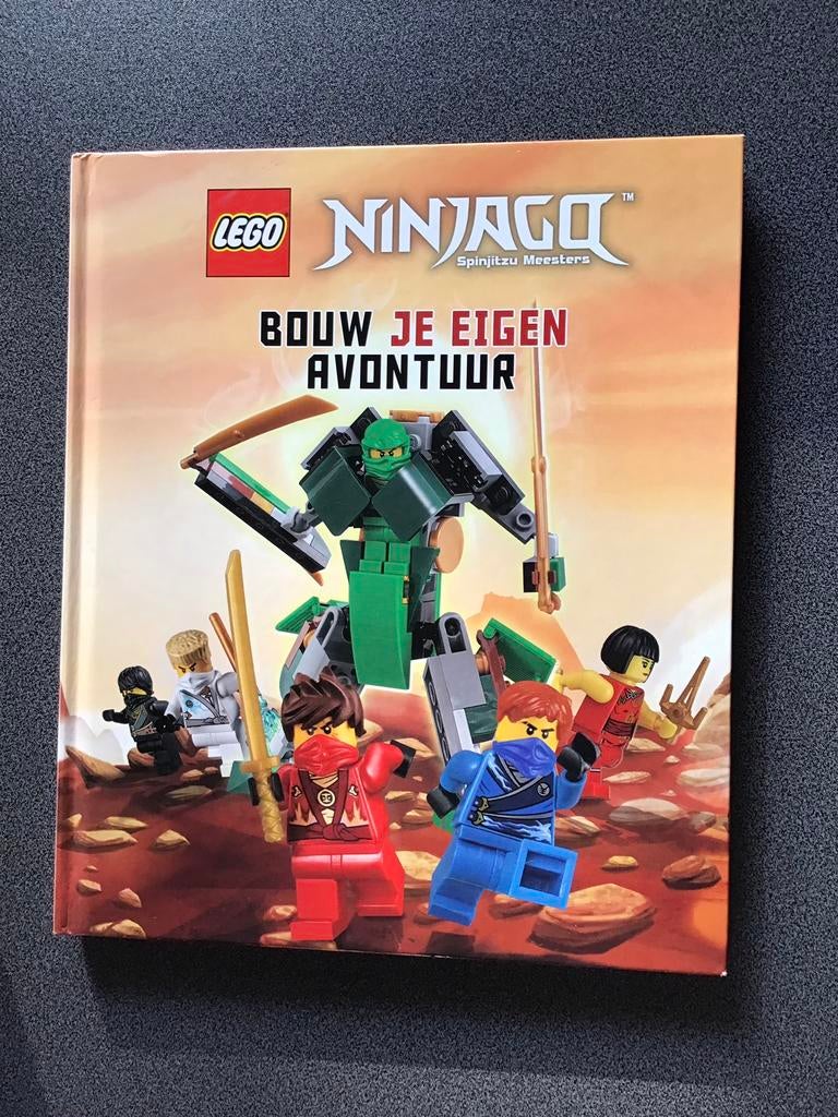 Lego Bouw je eigen avontuur Ninjago(bouwtekeningen)vintage, Boeken, Ophalen of Verzenden, Gelezen, Fictie algemeen