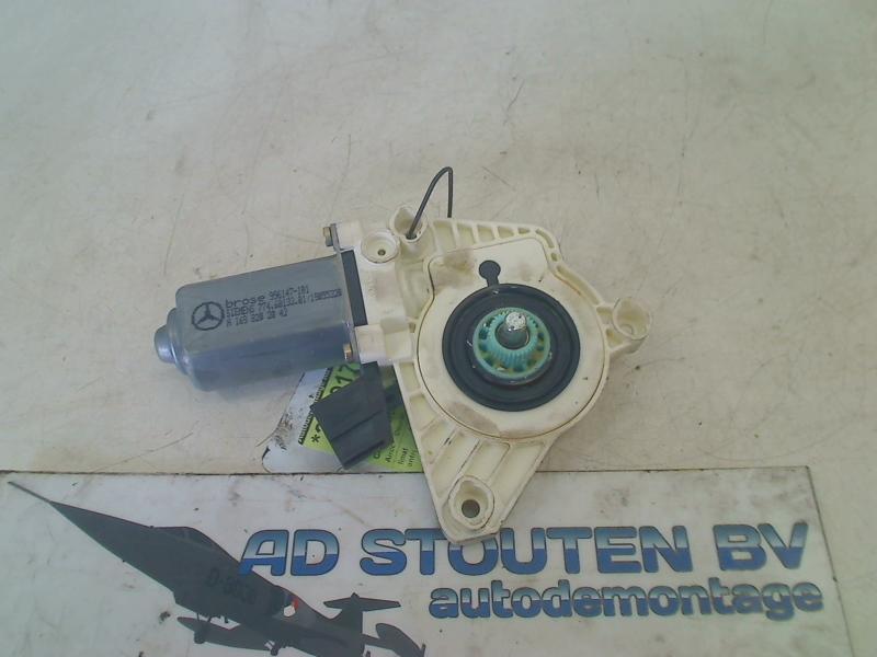 Motor Raammechaniek Rechts Achter B (W245) 2005, Gebruikt, Mercedes-Benz AG, Mercedes-Benz, Mercedesstraße 120, Stuttgart 70372, , Duitsland