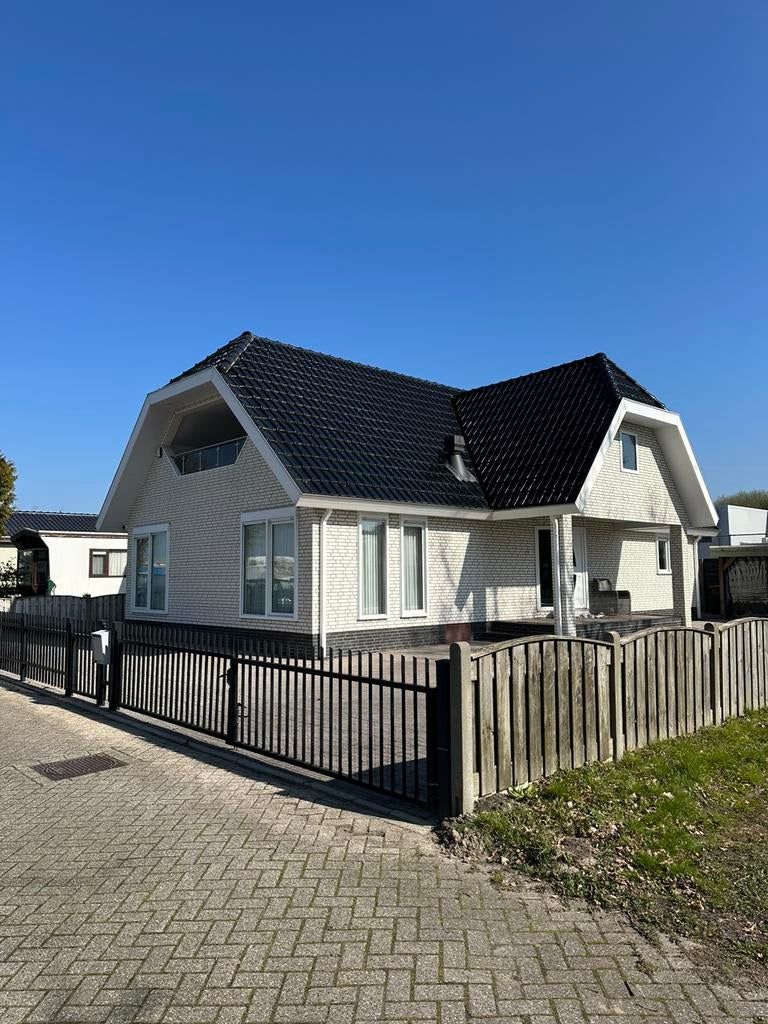 Zeer mooie Woonwagen met verdieping 16 x 8, Caravans en Kamperen, Stacaravans, meer dan 6, Ophalen