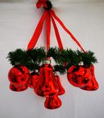Vintage kerst Kersthanger Krans met Rode Klokken & Ballen, Diversen, Ophalen of Verzenden, Gebruikt