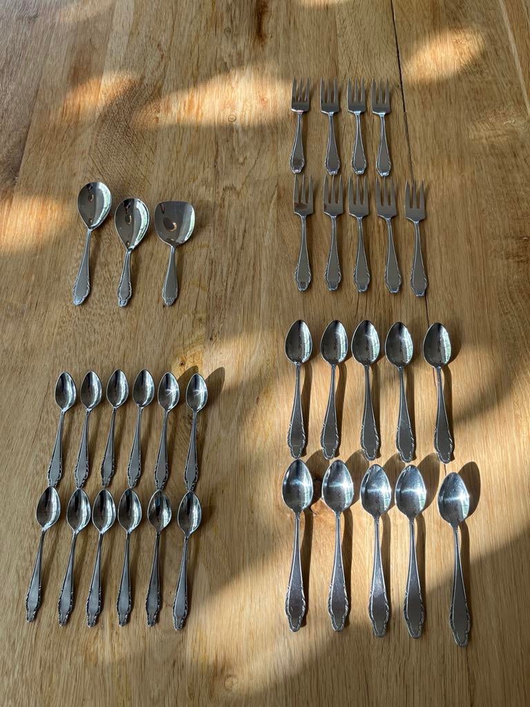 Uitgebreide Bestekset - sola - Lepels, Vorken, Opscheplepels, Ophalen of Verzenden