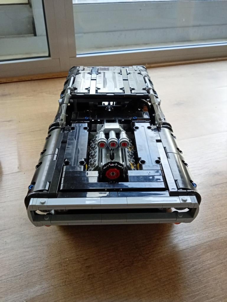 Lego technic Dom's charger ruilen of kopen, Kinderen en Baby's, Speelgoed | Duplo en Lego, Ophalen, Lego, Zo goed als nieuw, Complete set