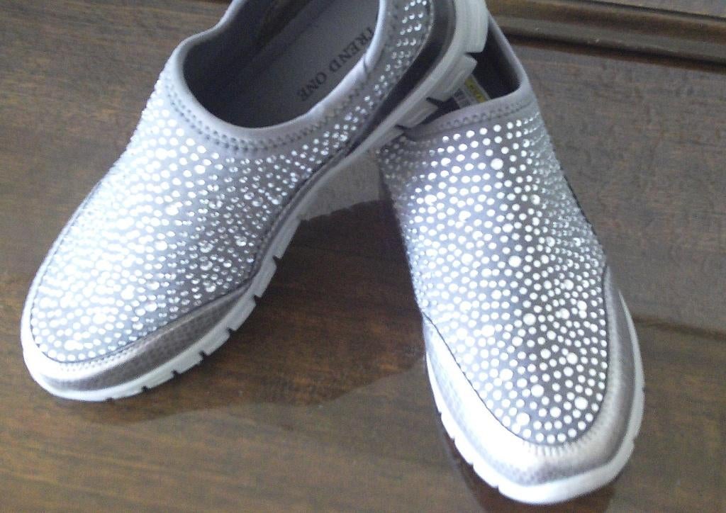 Schoenen Mt.37, Ophalen, Instappers, Nieuw, Grijs