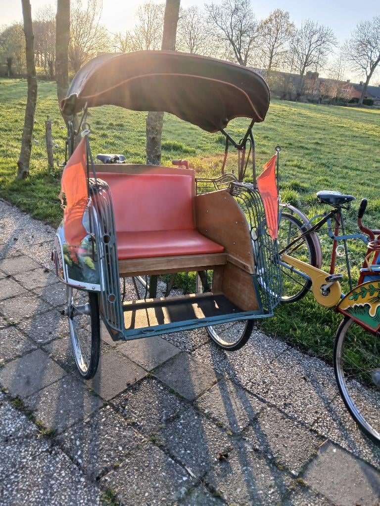 Te huur fietstaxi riksja bevak, Ophalen, Zo goed als nieuw