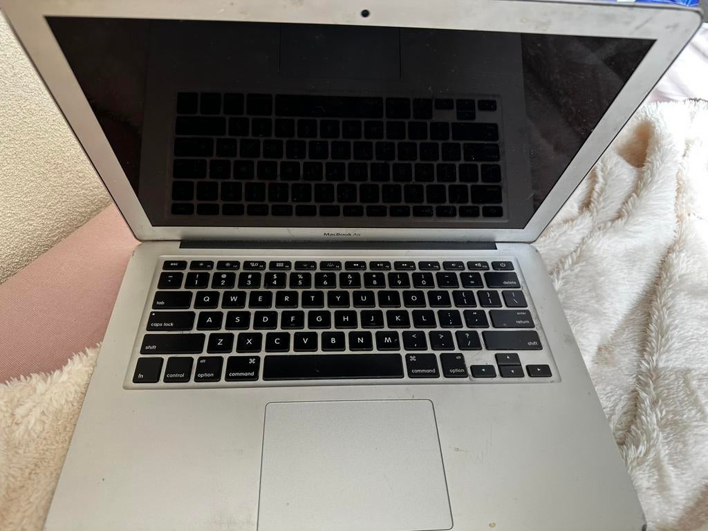 Macbook air 13 inches 2017, Ophalen, 13 inch, Minder dan 2 Ghz, Zo goed als nieuw