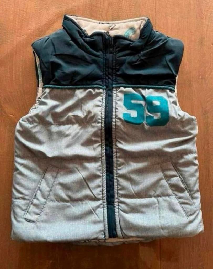 Bodywarmer reversible maat 98, Kinderen en Baby's, Kinderkleding | Maat 98, Ophalen of Verzenden, Zo goed als nieuw, Jongen, Jas