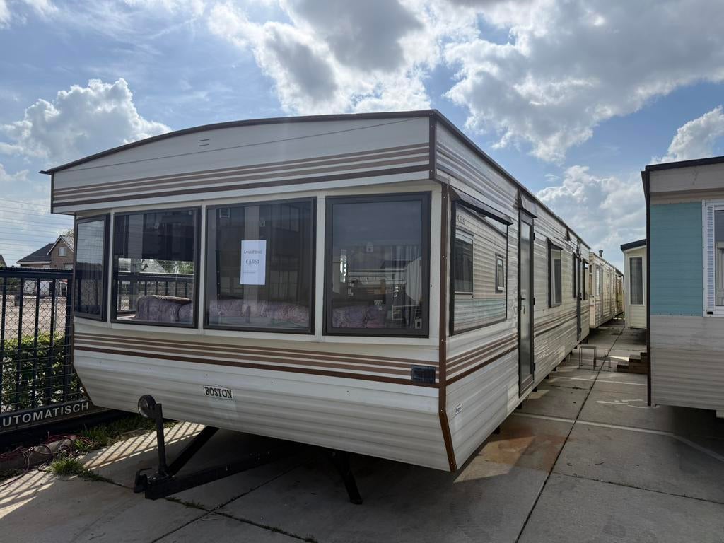 Boston luxe 350 x 10.50 / 2 slk / Douche/wc + Gebracht