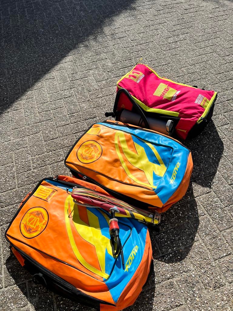 F-One Bandit Kites 6, 9 en 11m² - goede staat, Watersport en Boten, Kitesurfen, Ophalen, Gebruikt, 9 m², Bar