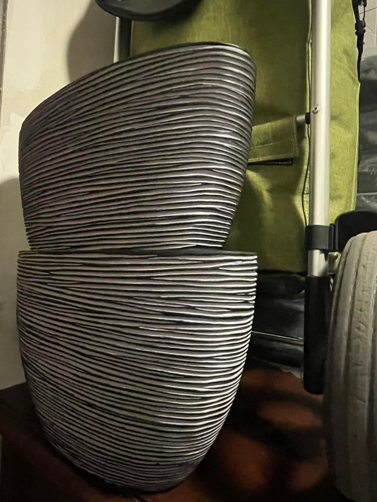 2 capi ribbel bloempotten antraciet 30 cm br, Kunststof, Verzenden, Rond, Zo goed als nieuw