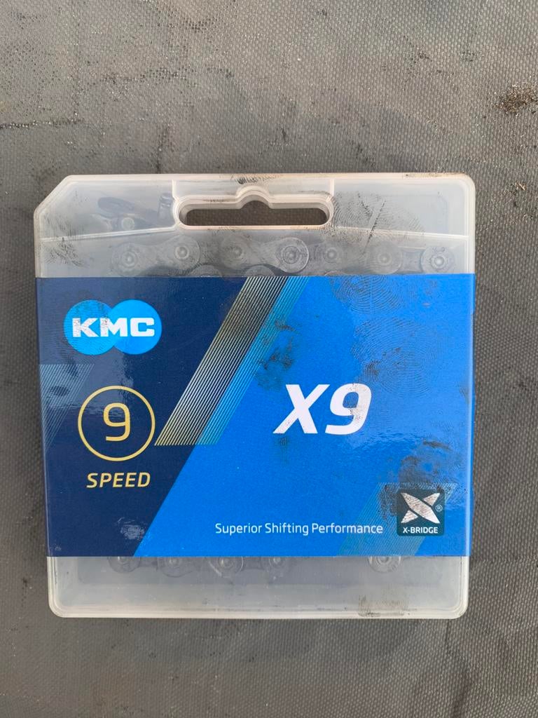 KMC ketting 9 speed 106 schakels, Ophalen of Verzenden, Zo goed als nieuw, Derailleur of Ketting