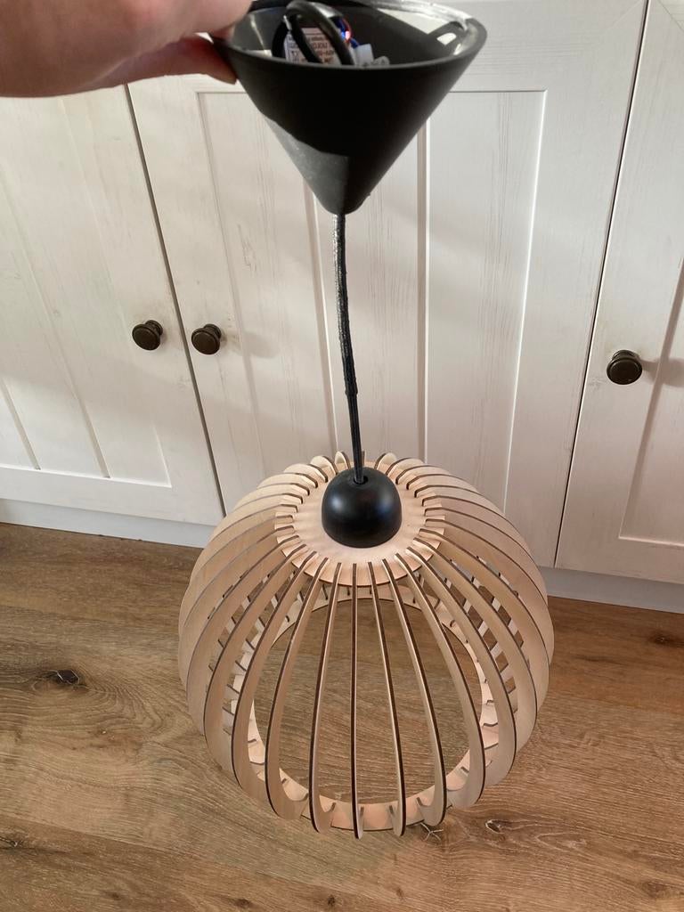 Houten hanglamp rond, lichteffect, Ophalen, Gebruikt, Hout, 50 tot 75 cm