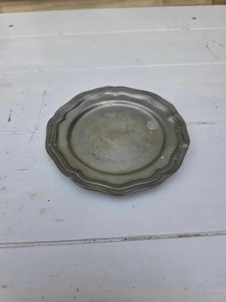 Vintage tinnen schotel met geschulpte rand, Ophalen of Verzenden