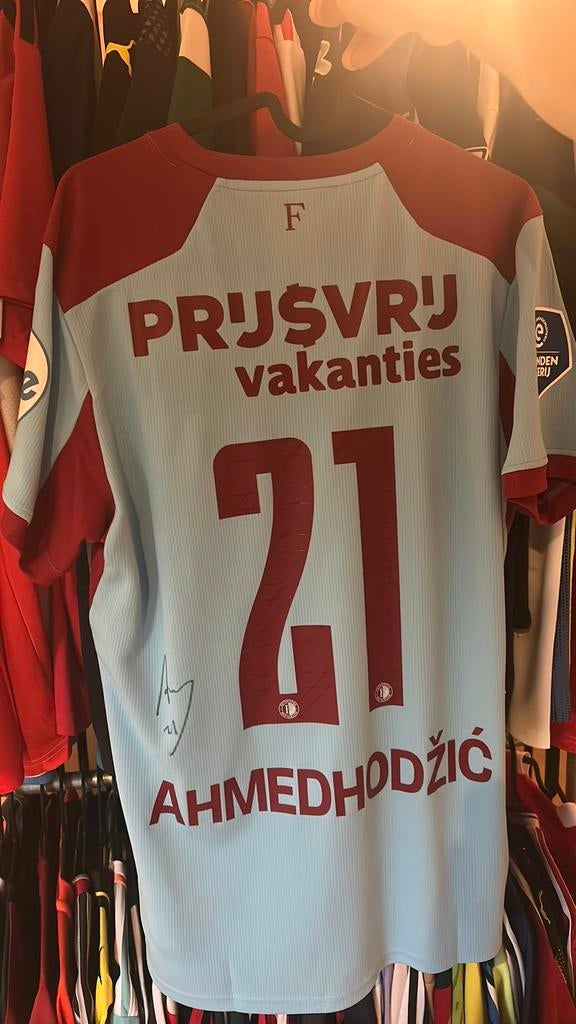 Gesigneerde voetbalshirts, Ophalen of Verzenden, Zo goed als nieuw, Buitenlandse clubs, Shirt