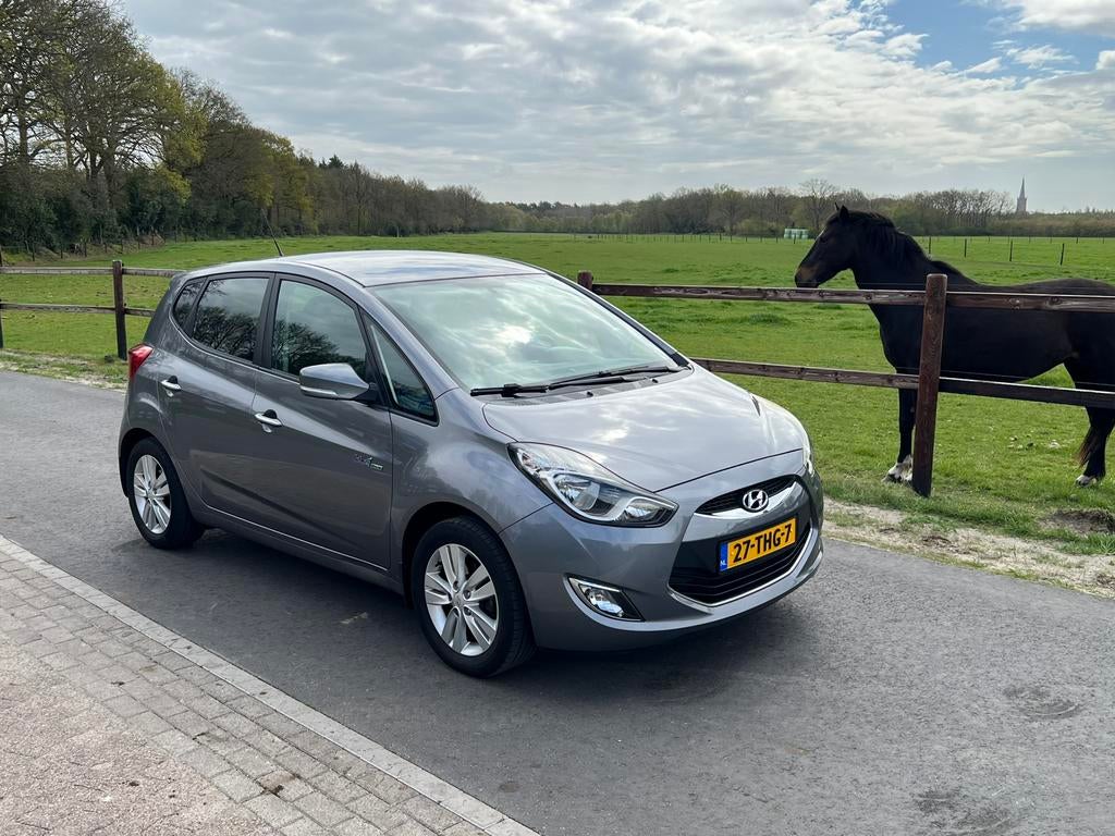 Hyundai iX20 1.6 Cvvt 2012 Grijs trekhaak, Auto's, Hyundai, Voorwielaandrijving, Euro 5, 4 cilinders, Origineel Nederlands