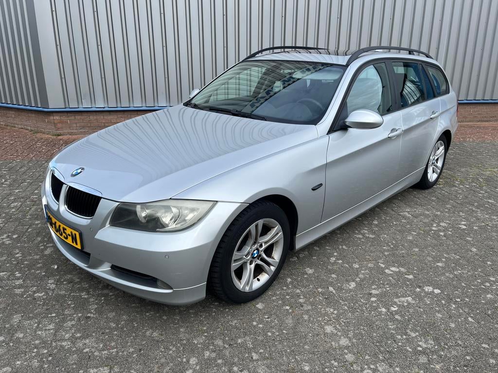 BMW 3-Serie 2.0 318 I Touring 2006 Executive, Auto's, 13 km/l, Zwart, 4 cilinders, 129 pk