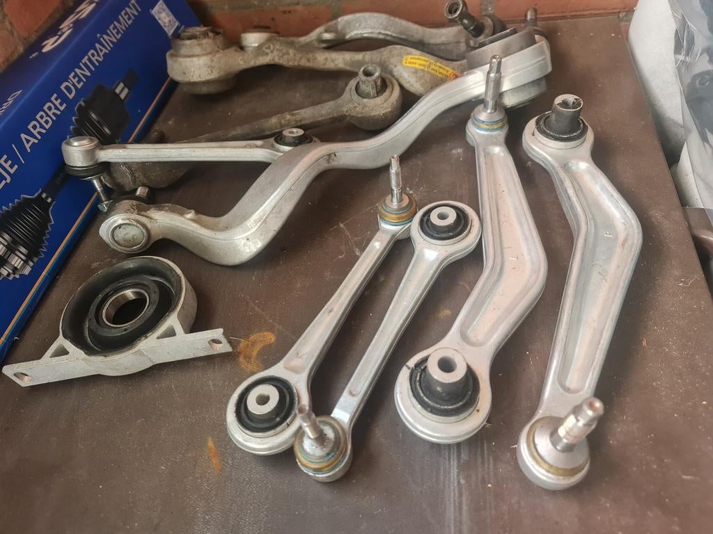 Nieuwe Draagarmen e39 e60 achterkant, Auto-onderdelen, Ophalen of Verzenden, Nieuw, BMW