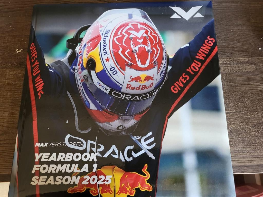 Max verstappen, formule 1 jaarboek 2025, Jumbo, Ophalen of Verzenden