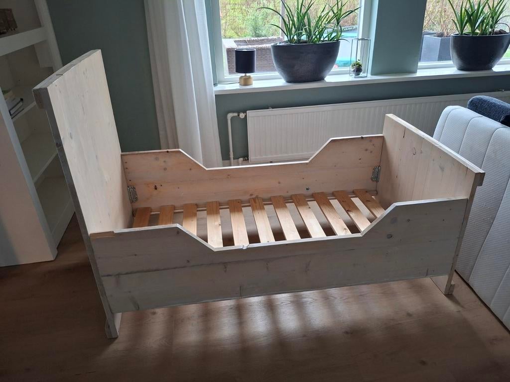 Peuterbed met matras. 70x140, Gebruikt, 70 tot 85 cm, 140 tot 160 cm, Ophalen