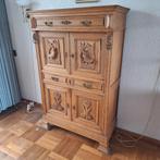 Antieke kast, Ophalen