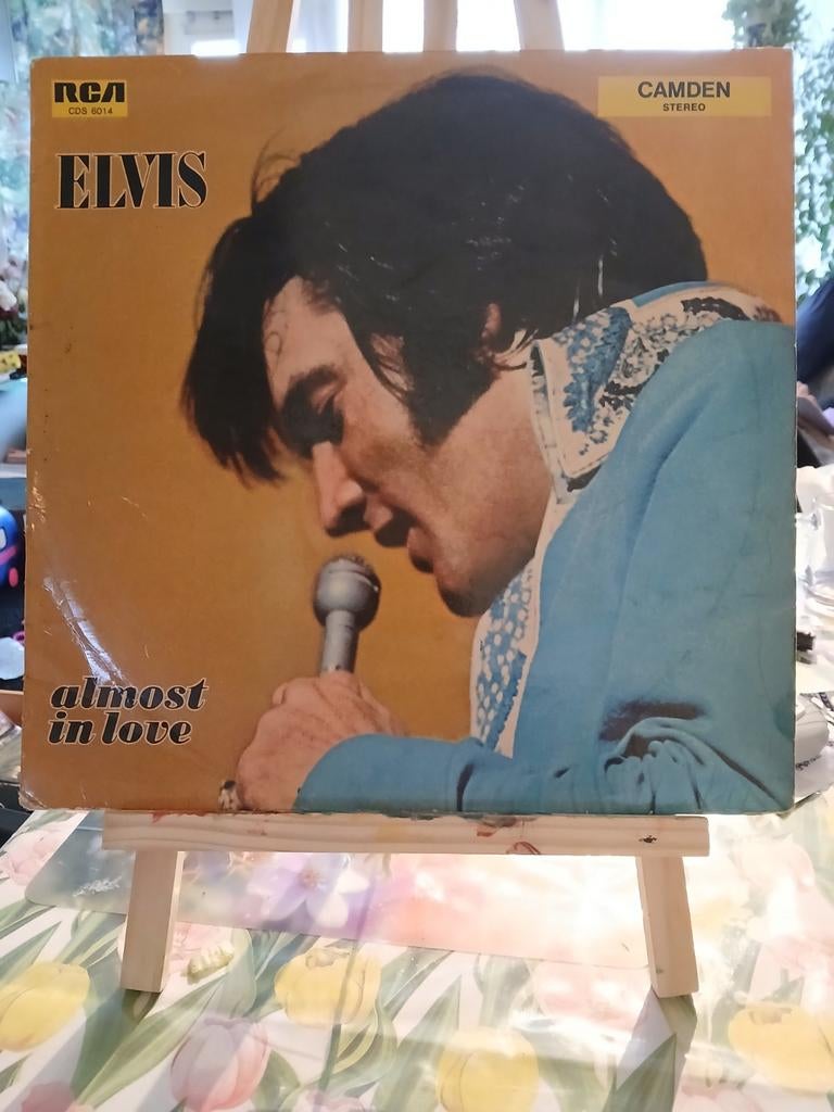 Elvis Presley - Almost in Love vinyl, Ophalen of Verzenden