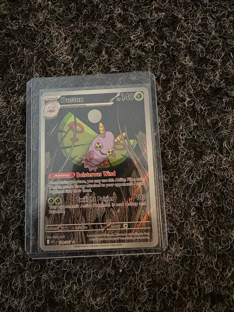 Dustox 220/217 Pokémon Kaart - Nieuwstaat, Ophalen, Nieuw, Losse kaart