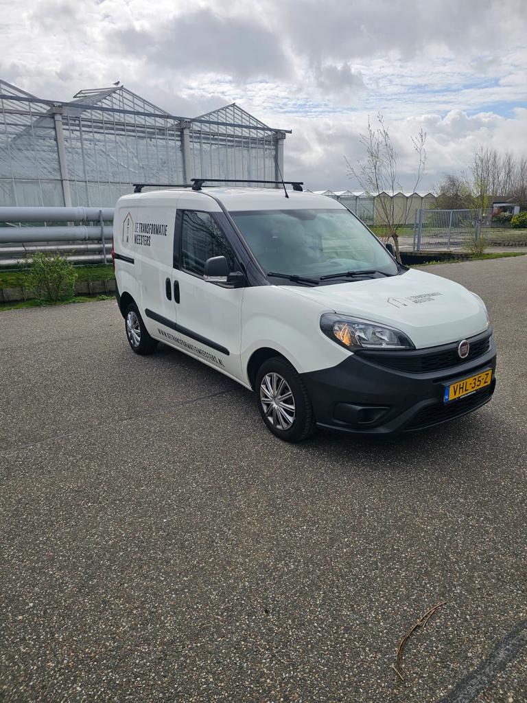Fiat Doblo Cargo 1.6 MJ 16V 105pk 2020 Wit, Auto's, Voorwielaandrijving, 1370 kg, 4 cilinders, Wit