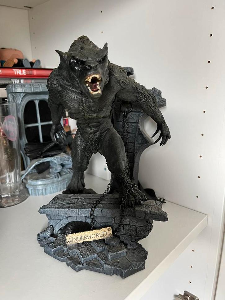 Underworld Lycan Beeld Limited Edition + Blu-Rays, Verzamelen, Poppetjes en Figuurtjes, Zo goed als nieuw, Ophalen of Verzenden