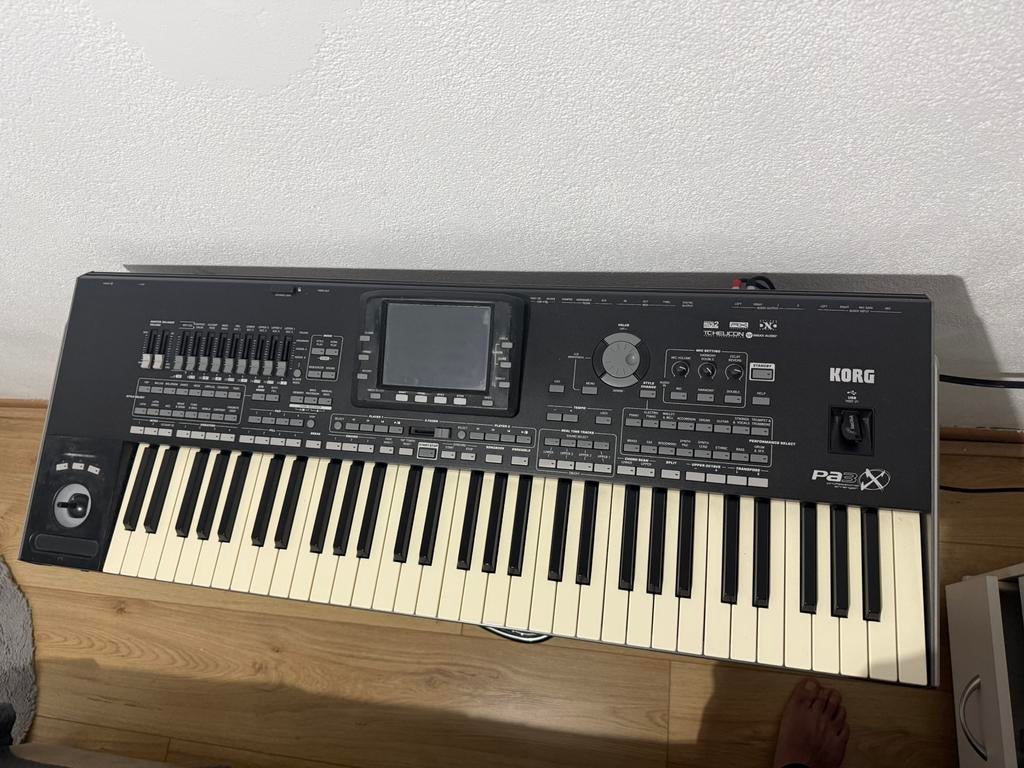 Korg pa3x 256 Ram, Muziek en Instrumenten, Keyboards, Ophalen, Zo goed als nieuw, 61 toetsen, Korg