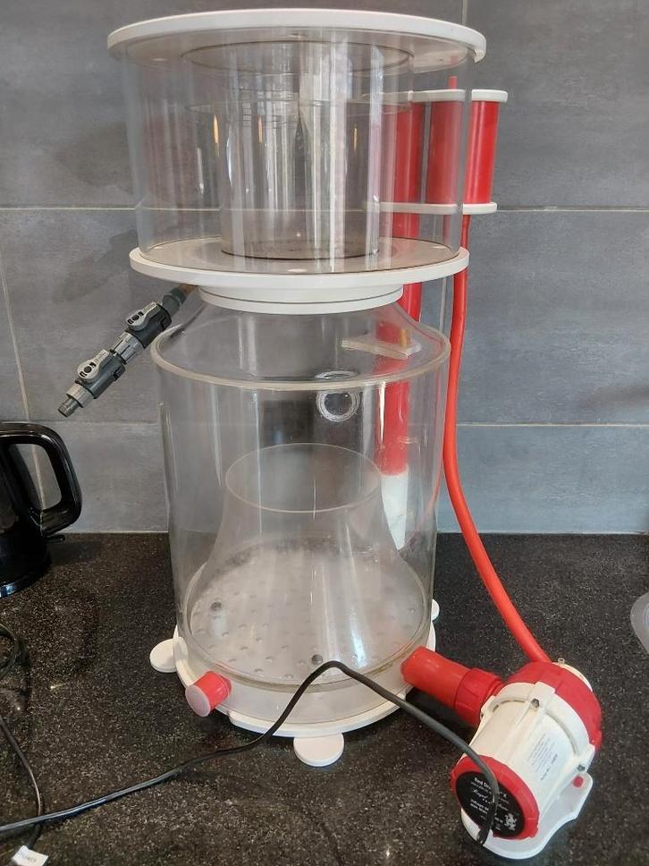 Eiwitafschuimer Bubble King Supermarin 300, Dieren en Toebehoren, Vissen | Aquaria en Toebehoren, Zo goed als nieuw, Ophalen